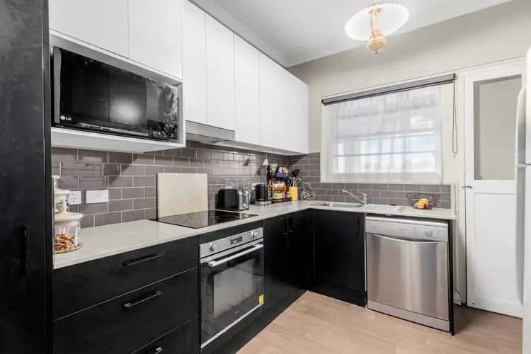 Third view of Homely apartment listing, 3/190 Beaumont Street, Hamilton NSW 2303