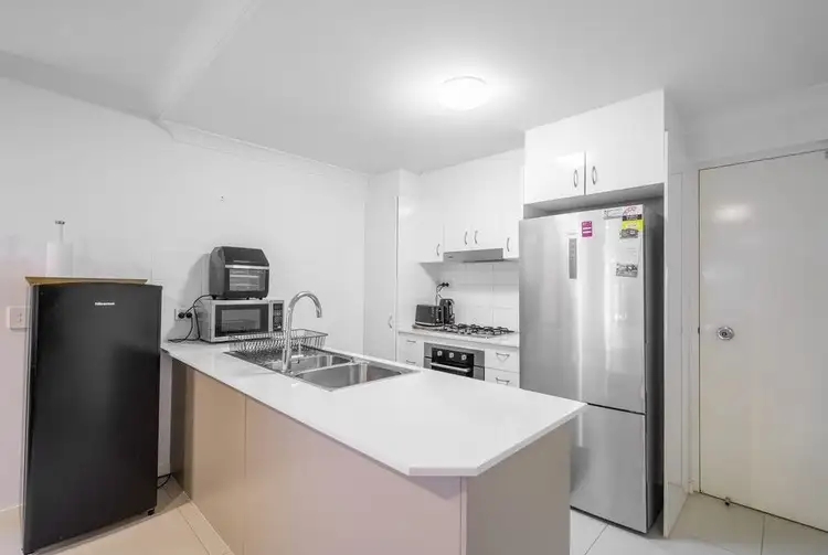 Third view of Homely apartment listing, 6/27 Dawson Road, Upper Mount Gravatt QLD 4122