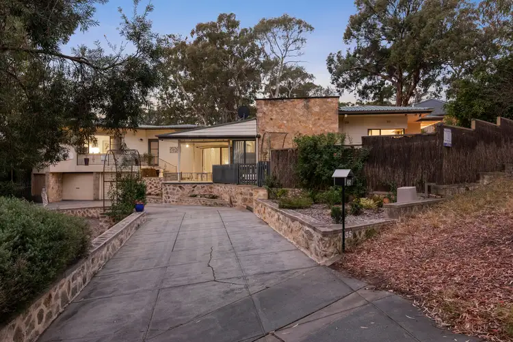 35 Allendale Grove, Stonyfell SA 5066