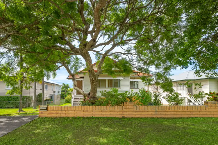 17 Maple Street, Wavell Heights QLD 4012
