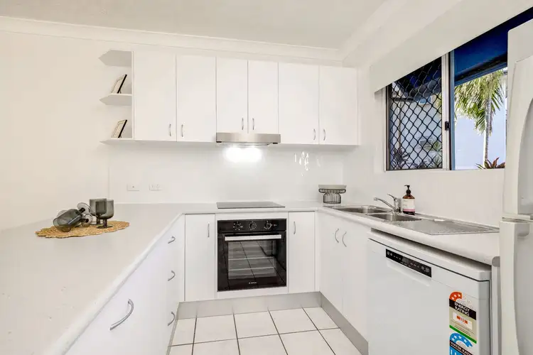 Fourth view of Homely unit listing, 16/17A-17B Upward Street, Cairns City QLD 4870