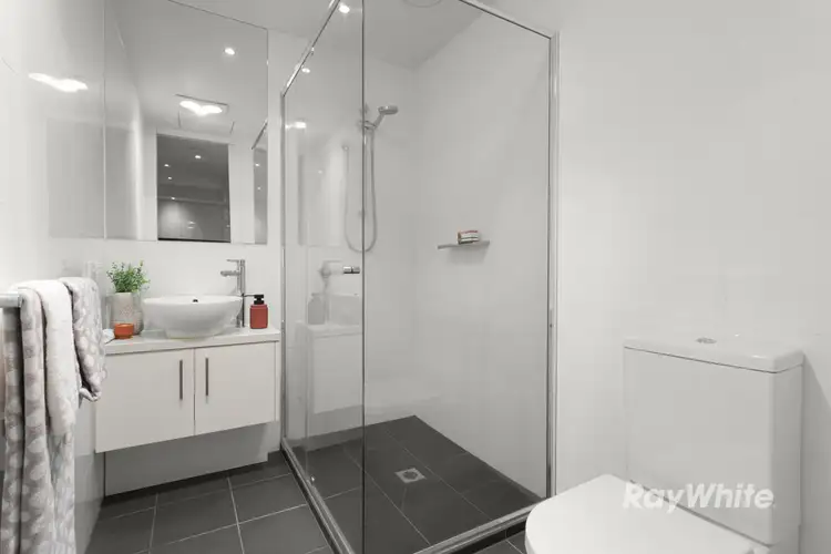 Sixth view of Homely apartment listing, 5/1 Mackie Road, Bentleigh East VIC 3165