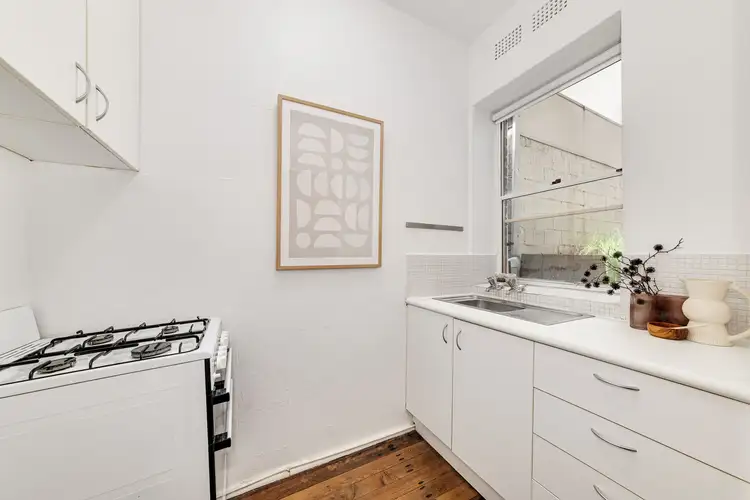 Fourth view of Homely studio listing, 3/10C Challis Avenue, Potts Point NSW 2011