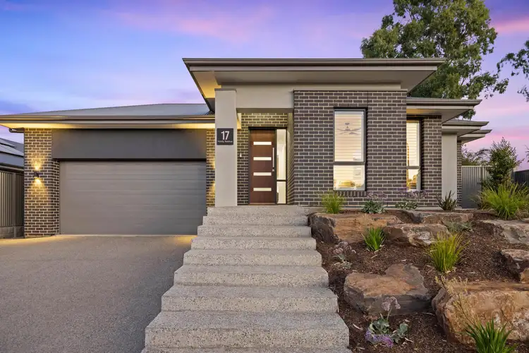 17 Hardy Avenue, Mount Barker SA 5251