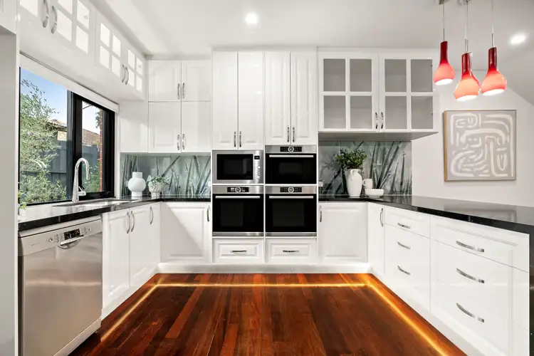 Fifth view of Homely townhouse listing, 2/145 Kangaroo Road, Hughesdale VIC 3166