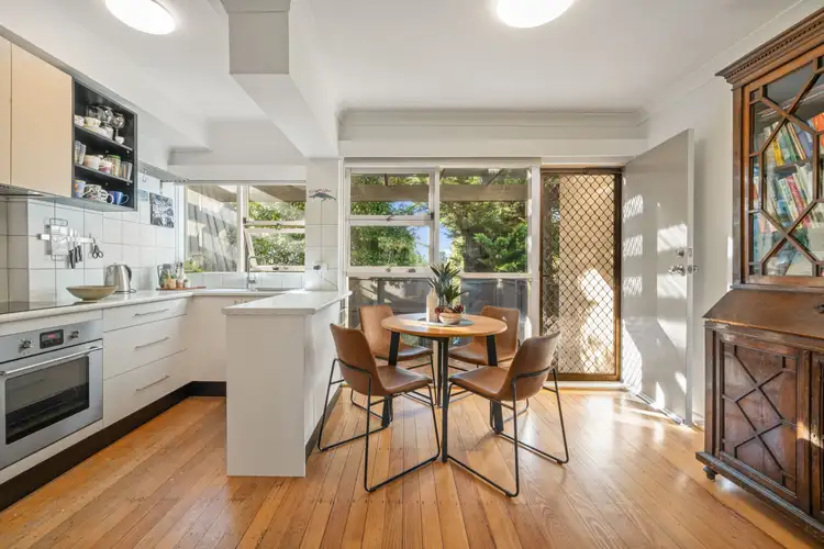 Fifth view of Homely house listing, 2/182 La Perouse Street, Red Hill ACT 2603