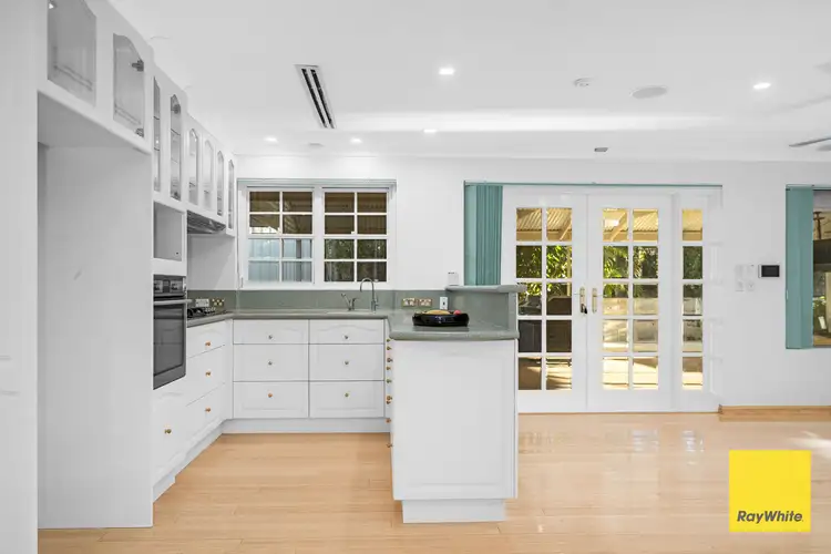 22 Lambourne Retreat, Mirrabooka WA 6061