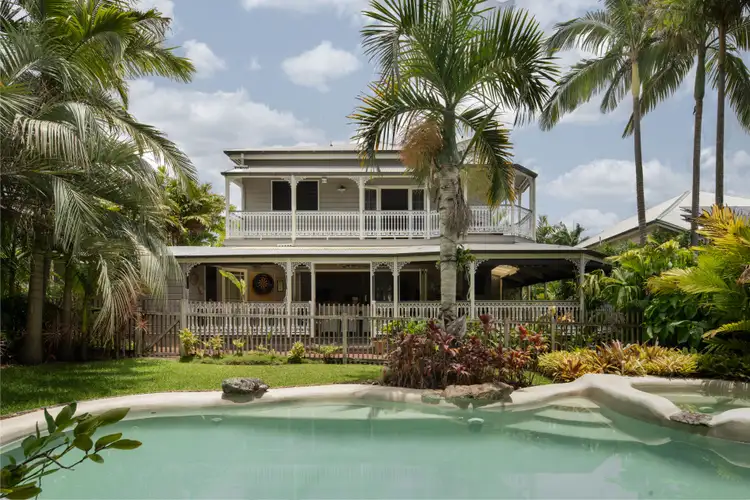 35 Duke Street, Bulimba QLD 4171