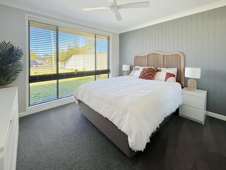 Sixth view of Homely house listing, 306 Thirlmere Way, Thirlmere NSW 2572