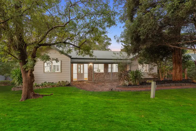 13 Park West Road, Eltham VIC 3095