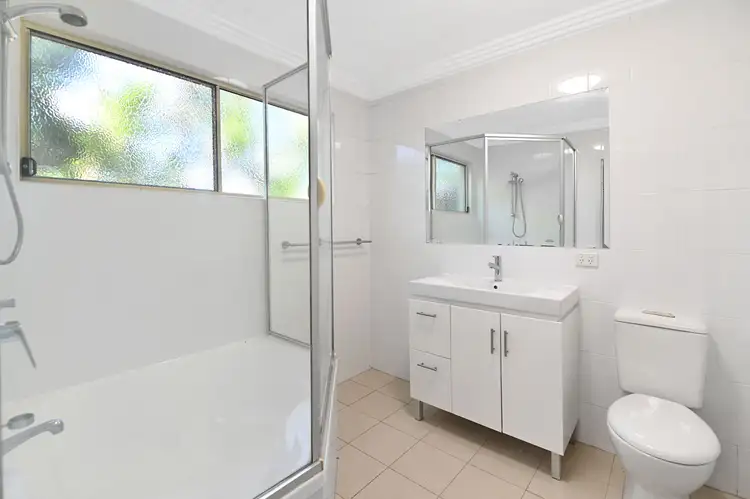 Fourth view of Homely townhouse listing, 2/4-6 Locke Street, Southport QLD 4215