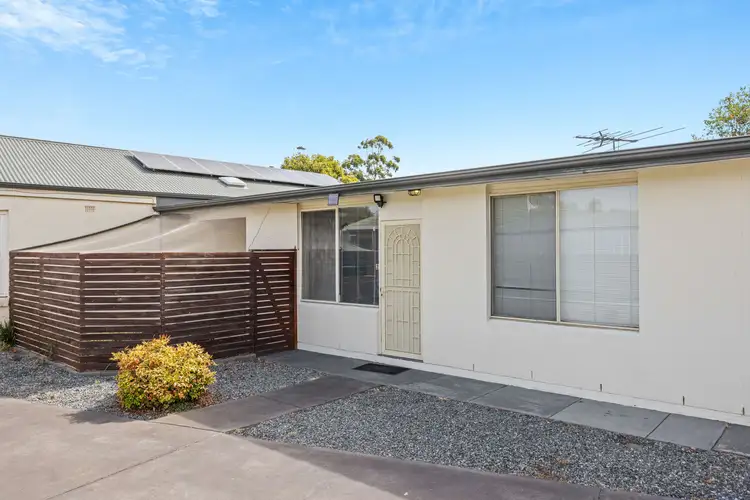 13 Lucas Street