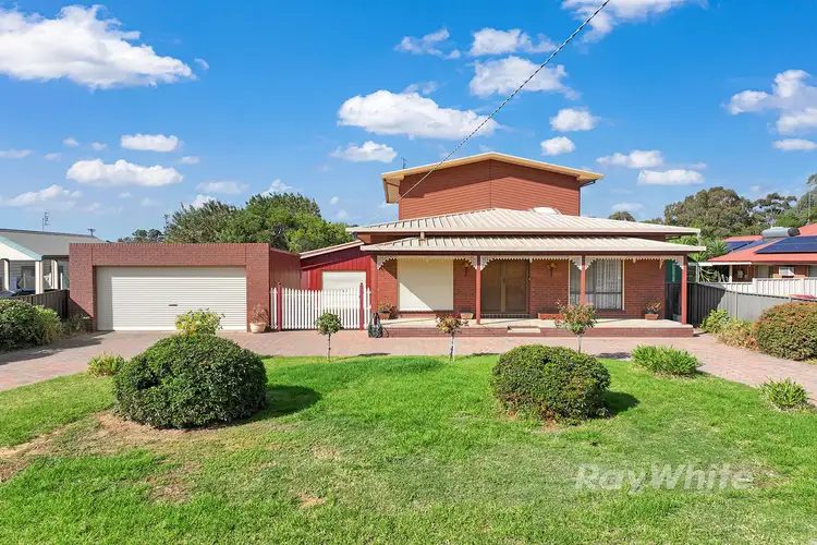 114 Bowen Street, Echuca VIC 3564