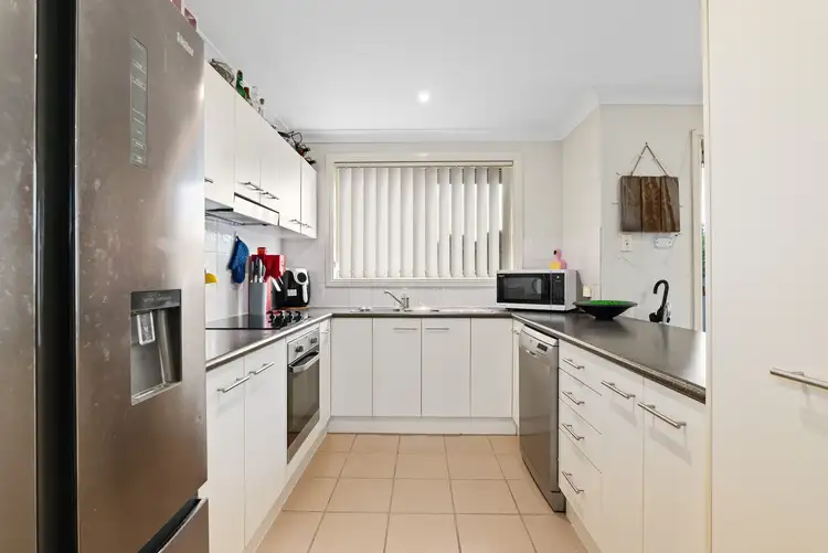 Sixth view of Homely apartment listing, 1/25 Oak Circuit, Raymond Terrace NSW 2324