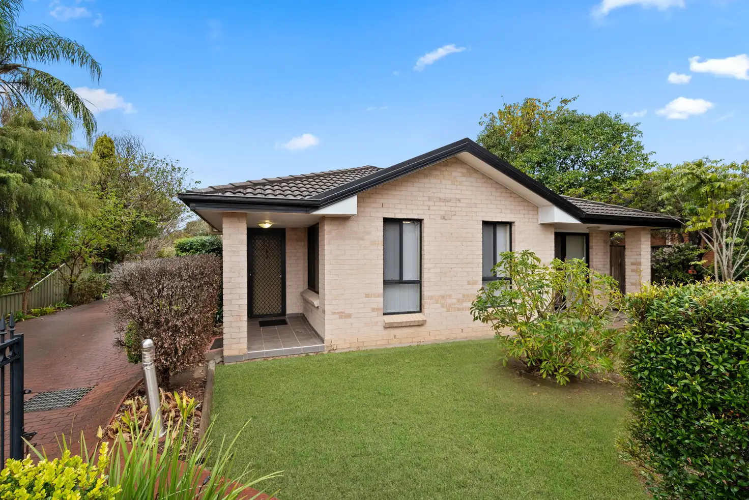 Main view of Homely villa listing, 1/81 Parliament Road, Macquarie Fields NSW 2564