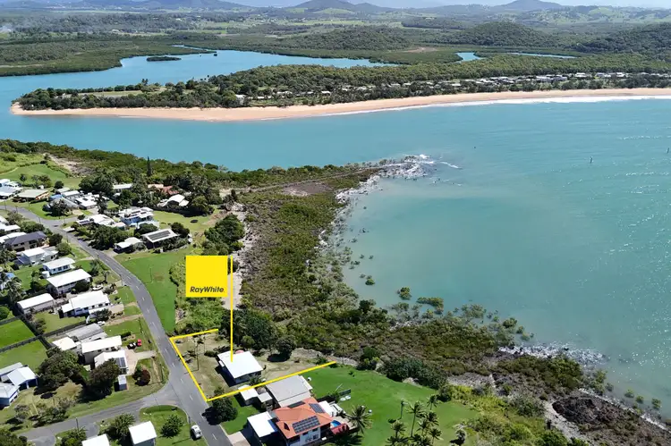 6 Cooper Avenue, Campwin Beach QLD 4737