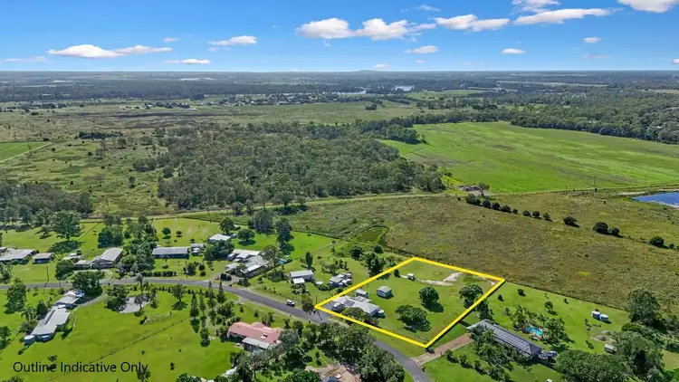39 Mark Road, Branyan QLD 4670