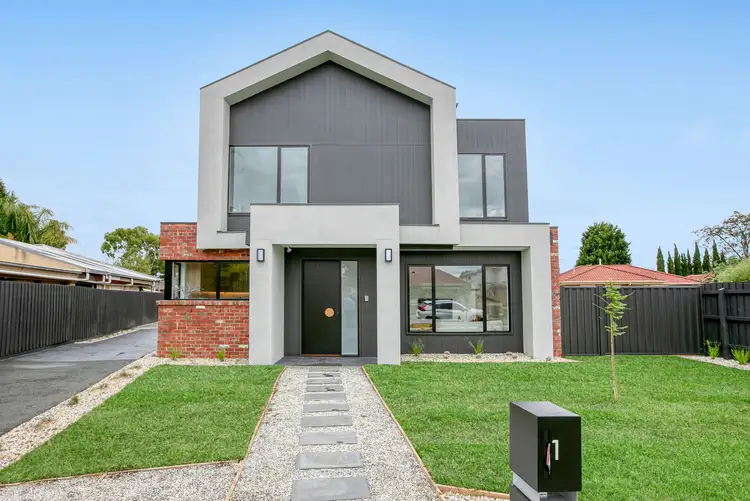 1/13 Dundee Street, Reservoir VIC 3073