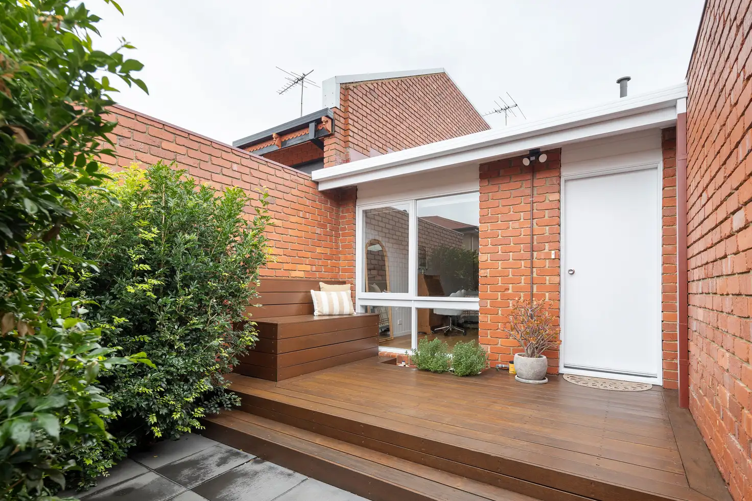 Main view of Homely unit listing, 4/5-7 Muir Street, Frankston VIC 3199