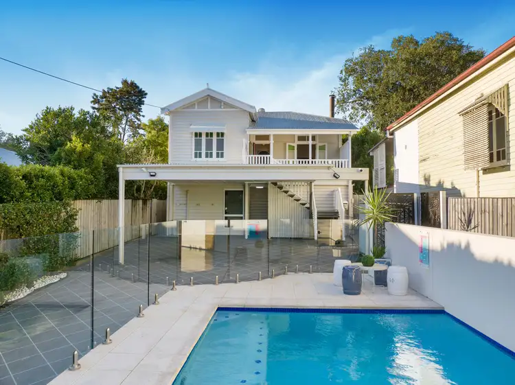 15A Jeffcott Street, Wavell Heights QLD 4012