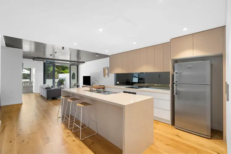 1/208 Norman Avenue, Norman Park QLD 4170