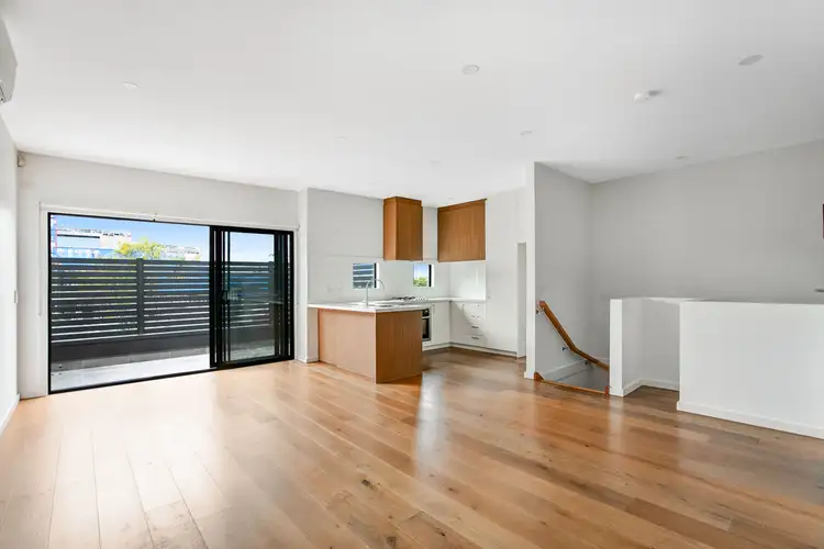 3/18 Chaleyer Street, Reservoir VIC 3073