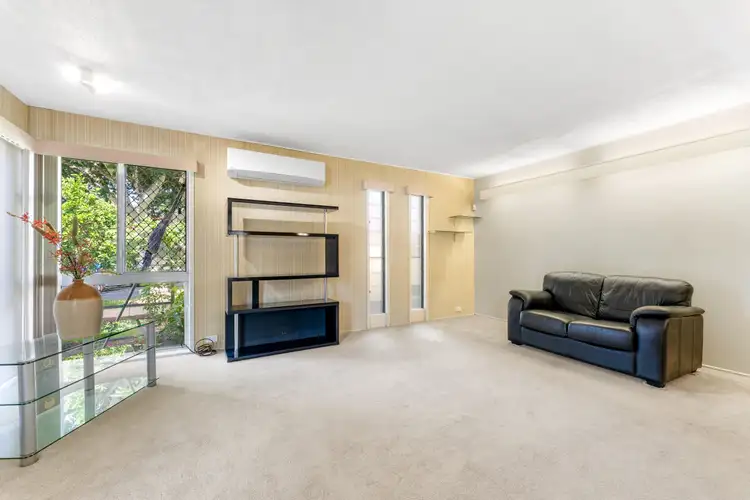 Fifth view of Homely house listing, 2 Worrell Street, Macgregor QLD 4109