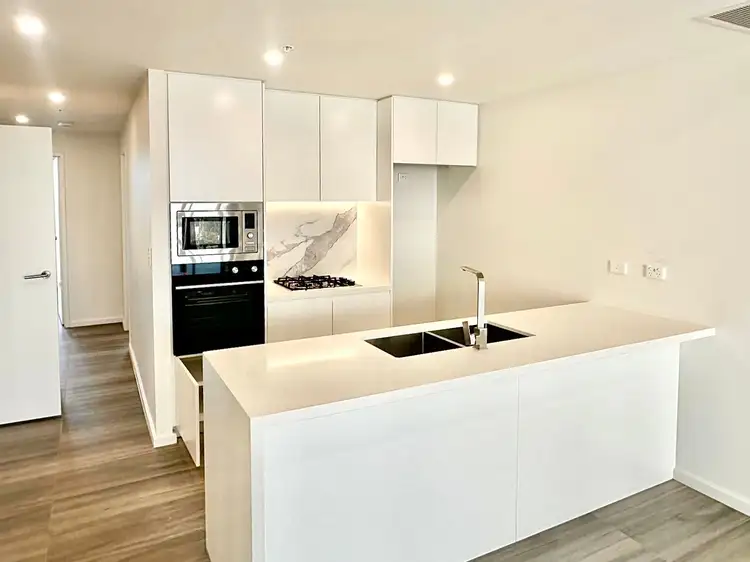 10 Woniora Road