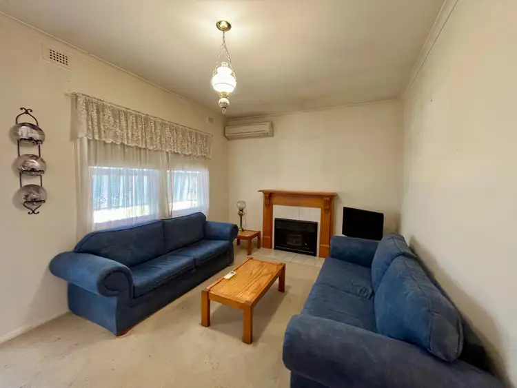 Fourth view of Homely house listing, 3 Elizabeth Avenue, Bordertown SA 5268