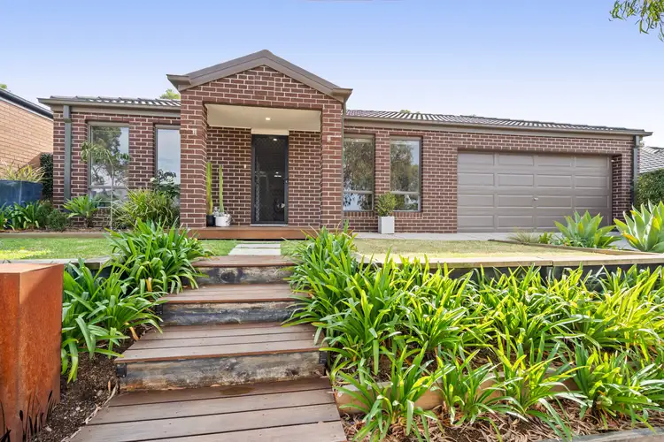 25 Burbidge Drive, Bacchus Marsh VIC 3340