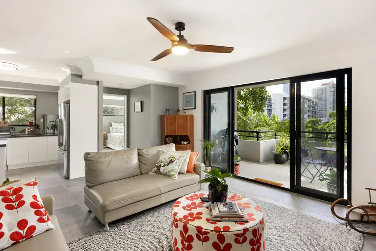 Second view of Homely apartment listing, 10/39 Cairns Street, Kangaroo Point QLD 4169