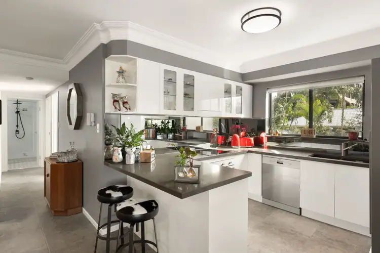 Sixth view of Homely apartment listing, 10/39 Cairns Street, Kangaroo Point QLD 4169