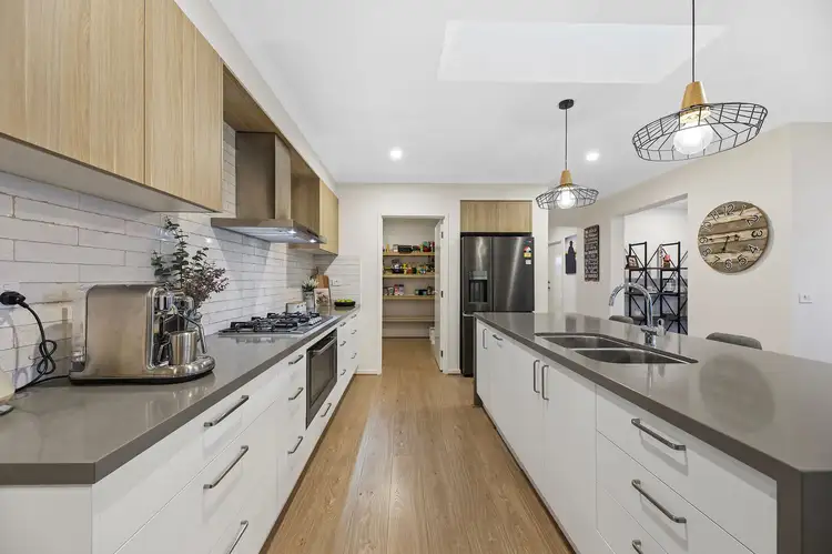 Fourth view of Homely house listing, 71 Willandra Circuit, Warragul VIC 3820