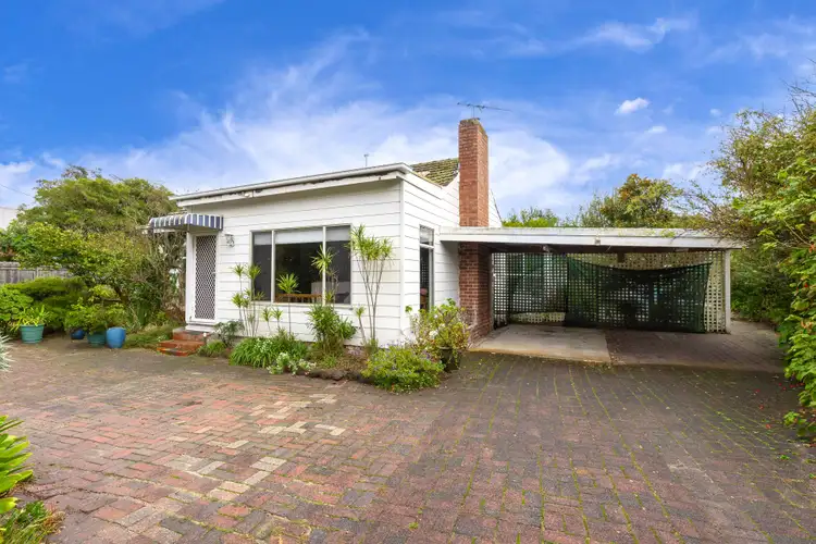 Main view of Homely house listing, 10 Cairns Avenue, Rosebud VIC 3939