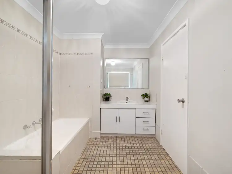 Sixth view of Homely house listing, 4 Cobb Place, Ambarvale NSW 2560