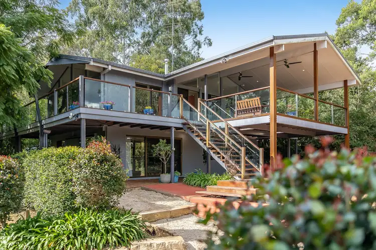 Second view of Homely house listing, 8 Leavy Court, Middle Ridge QLD 4350