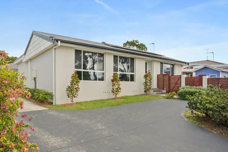 1/25 Badgery Street, Albion Park NSW 2527