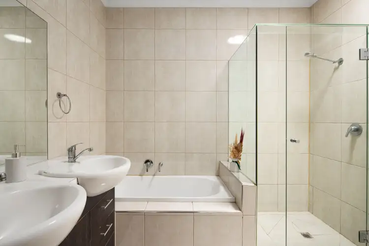 Fifth view of Homely unit listing, 1A Arabil Street, Frankston VIC 3199