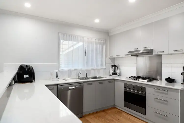 Sixth view of Homely house listing, 2 Kramer Rise, Wimbledon Heights VIC 3922