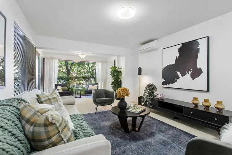 1/9 The Avenue, Crawley WA 6009