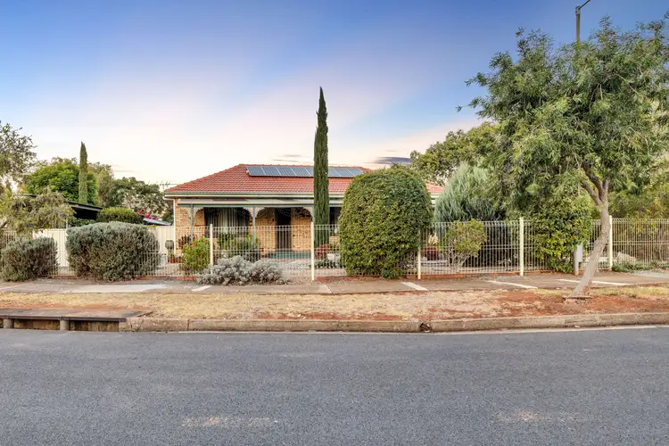 2 Bedchester Road, Elizabeth North SA 5113