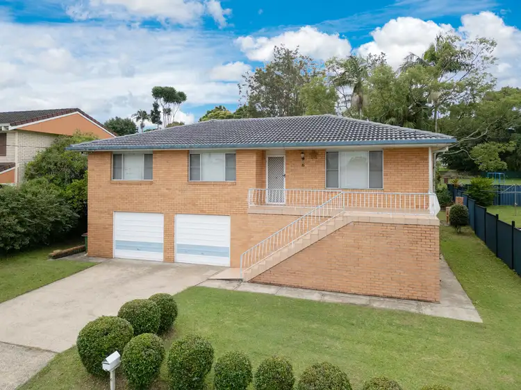 6 Norwood Avenue