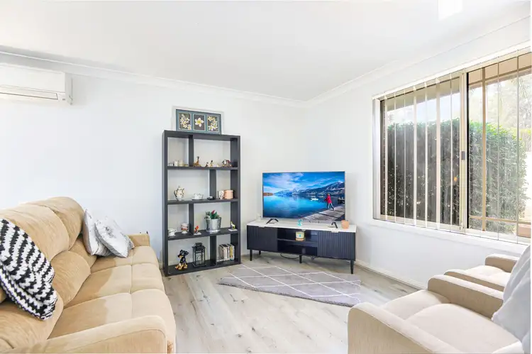 Third view of Homely villa listing, 4/91 Bringelly Road, Kingswood NSW 2747