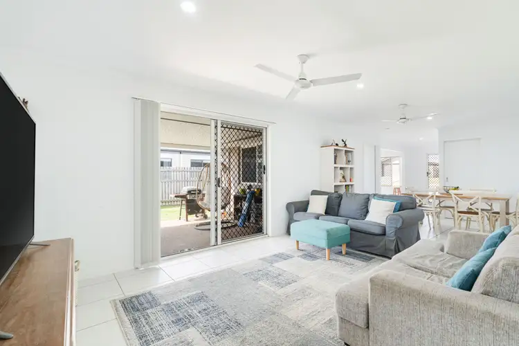 Main view of Homely house listing, 9 Robin Road, Kawungan QLD 4655