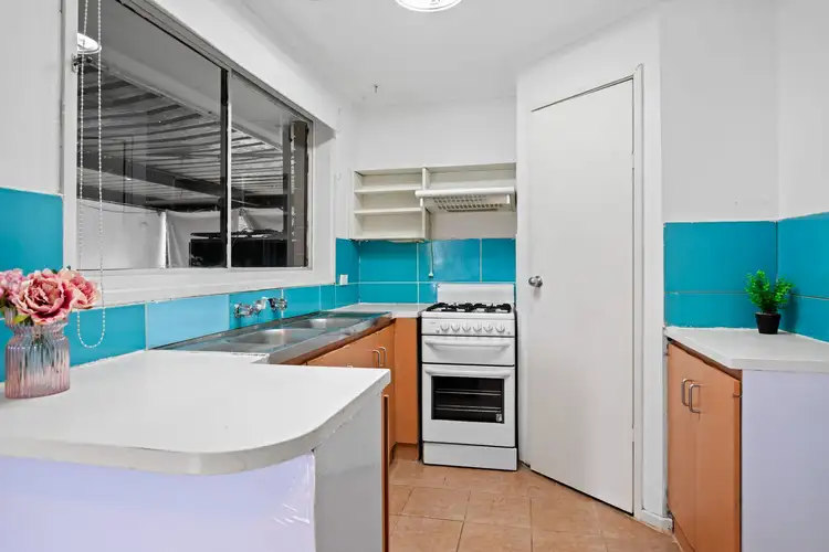 Second view of Homely house listing, 5 Poinciana Court, Werribee VIC 3030