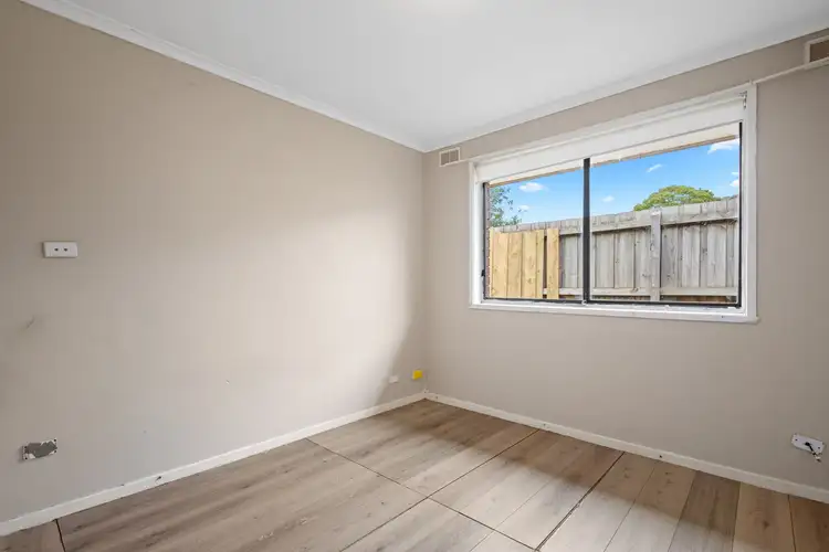 Sixth view of Homely house listing, 5 Poinciana Court, Werribee VIC 3030