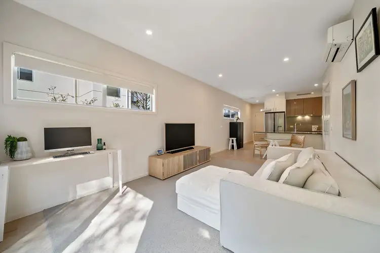 233 Flemington Road