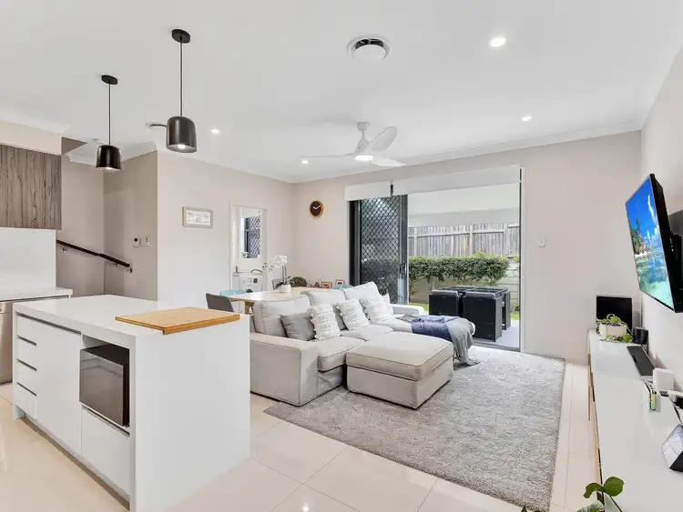 Fourth view of Homely townhouse listing, 72/27 Sunflower Crescent, Calamvale QLD 4116