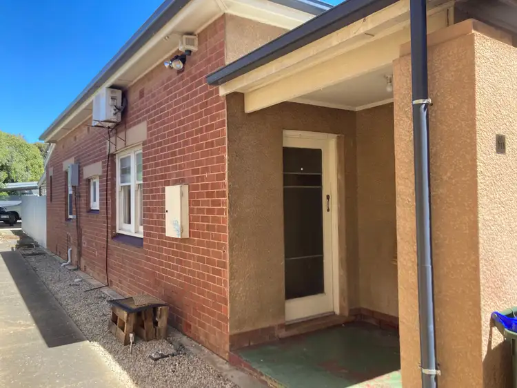 84a Findon Road