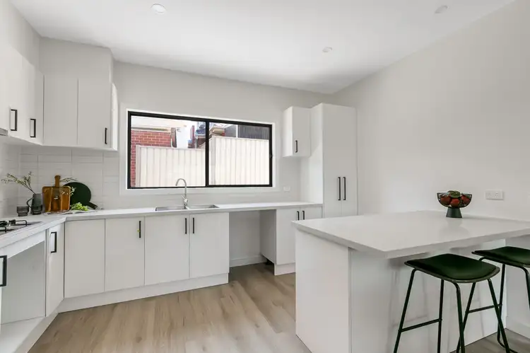Sixth view of Homely townhouse listing, 4/79 St Vigeons Road, Reservoir VIC 3073